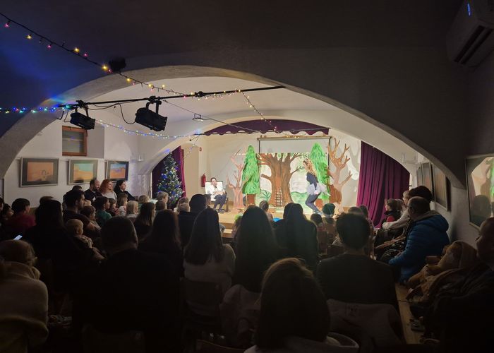 obvestila/Predstava-Pika-plete-na-Pijavi-Gorici